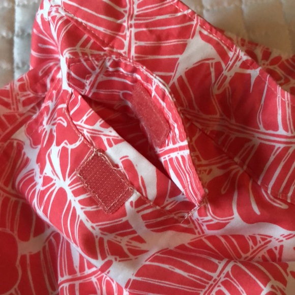 Ibiza Ocean Club Swim Trunks Size 34 Coral and White Tropical Print - Picture 4 of 10